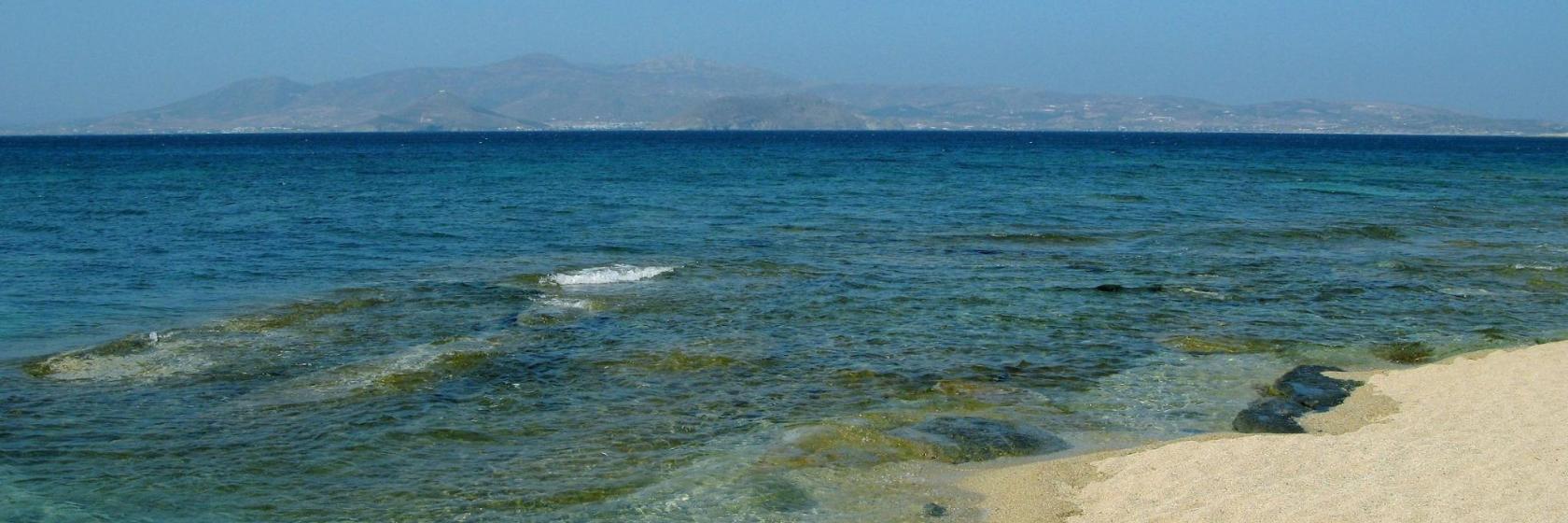 Plage de Plaka